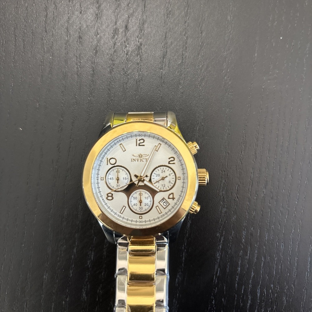 Invicta Woman Watch Silver & Gold Band 19219 Brand New